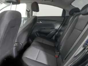 Kia  12
