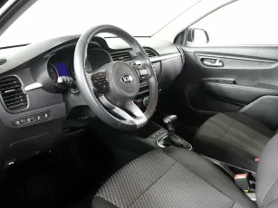 Kia  8