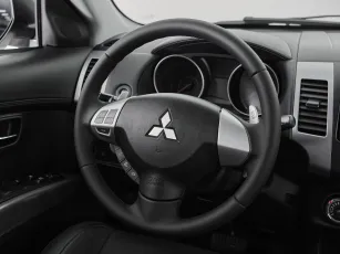 Mitsubishi  18