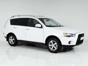 Mitsubishi  3
