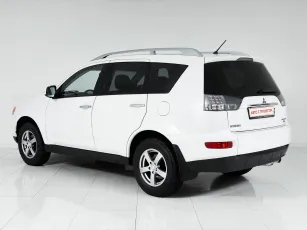 Mitsubishi  4