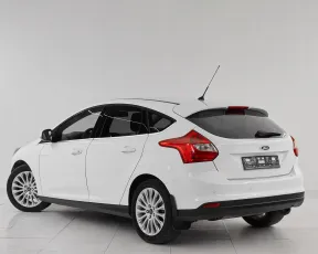 Ford  4