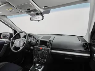 Land Rover  9