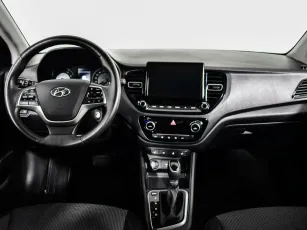Hyundai  8