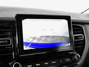 Hyundai  9