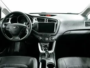 Kia  7