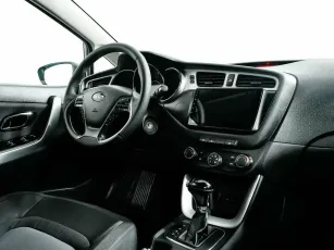 Kia  8