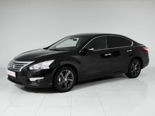 Nissan  1