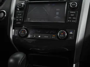 Nissan  13