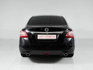 Nissan  6