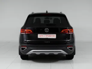 Volkswagen  6