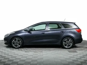 Kia  3