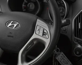 Hyundai  12