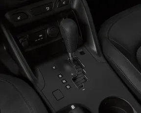 Hyundai  16