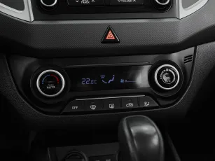 Hyundai  12
