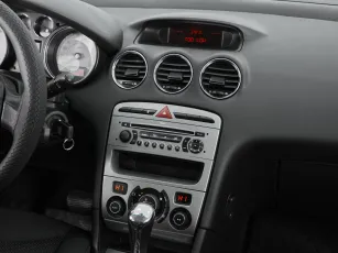 Peugeot  12