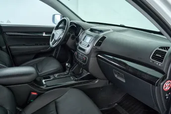 Kia  12