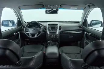 Kia  8