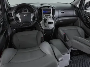 Hyundai  9