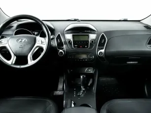 Hyundai  9