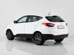 Hyundai  4