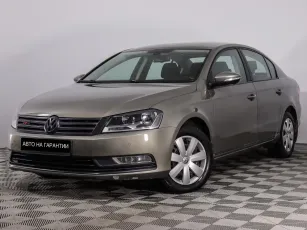 Volkswagen Passat,  B7