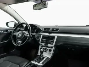 Volkswagen  5