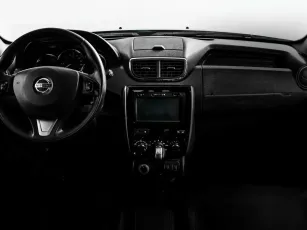 Nissan  7