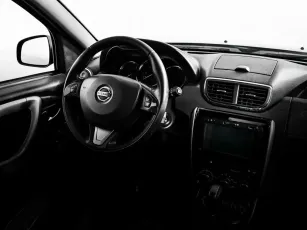 Nissan  8