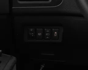 Nissan  15