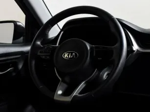 Kia  11