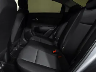 Kia  14