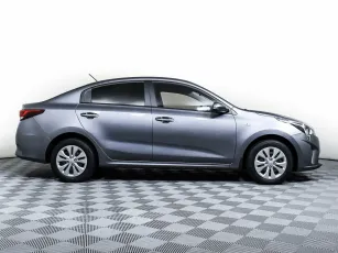 Kia  4