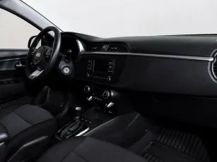 Kia  8