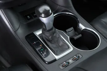 Toyota  23