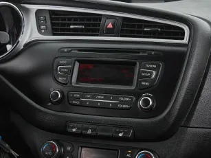 Kia  12