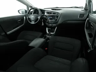 Kia  10
