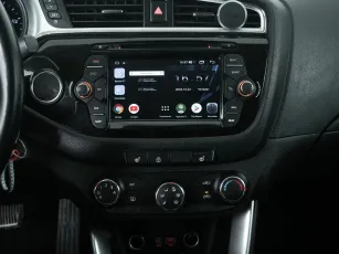 Kia  16