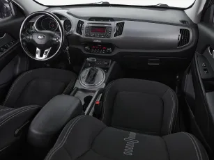 Kia  10