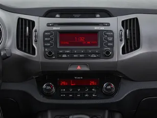 Kia  12