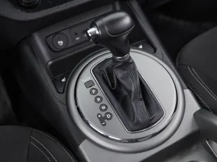 Kia  15