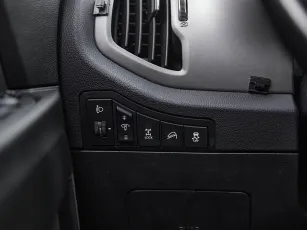 Kia  17