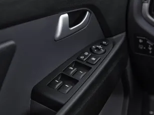 Kia  18