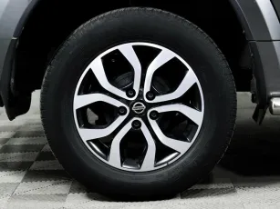 Nissan  7