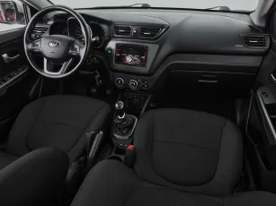 Kia  10