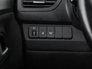 Kia  18