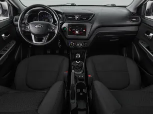 Kia  8