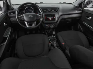 Kia  9