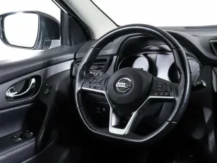Nissan  11