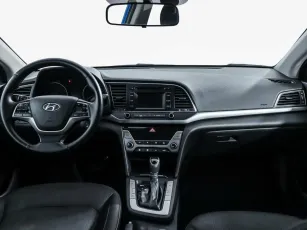Hyundai  7